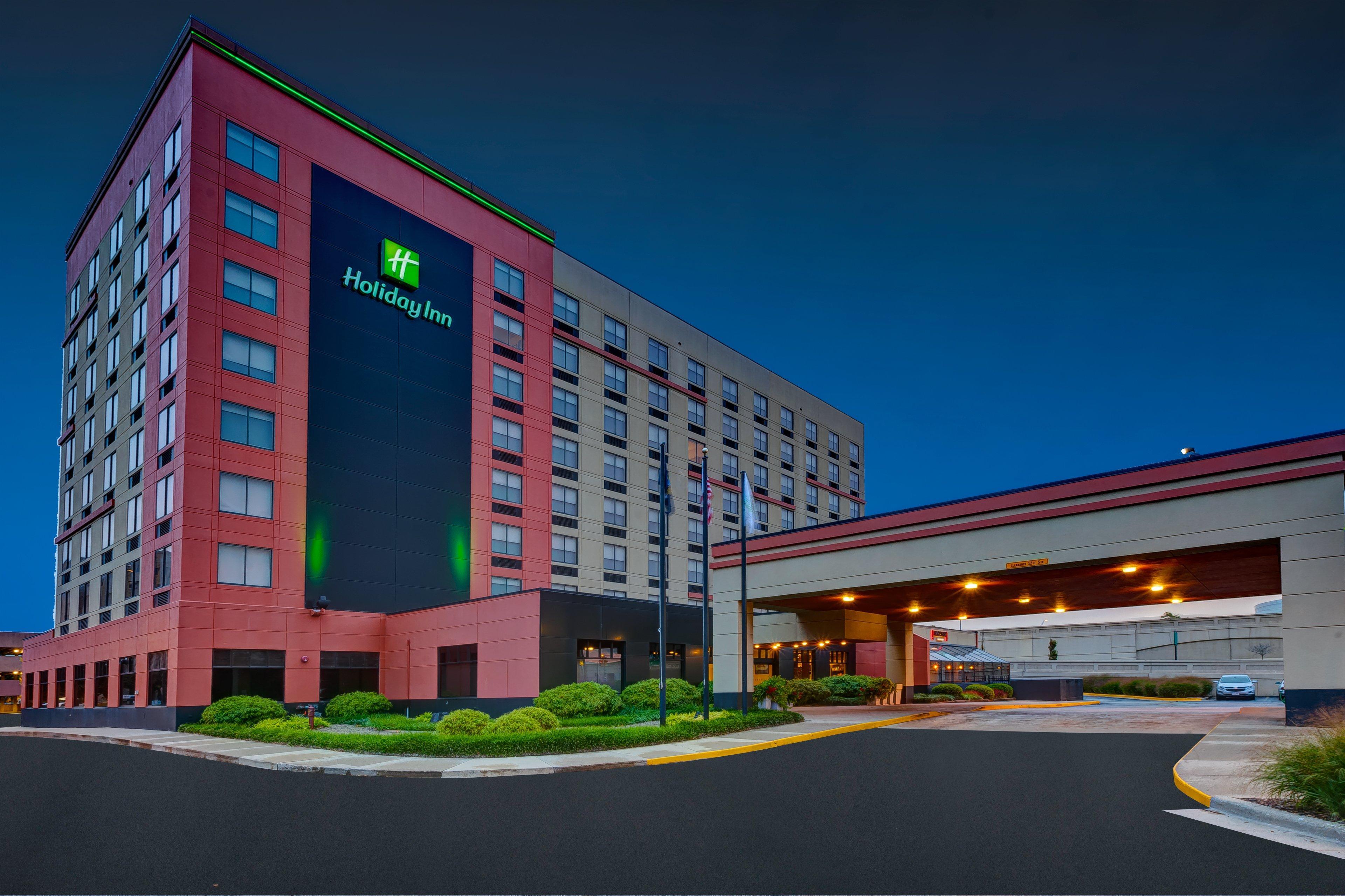 Holiday Inn Grand Rapids Downtown By Ihg Exterior photo